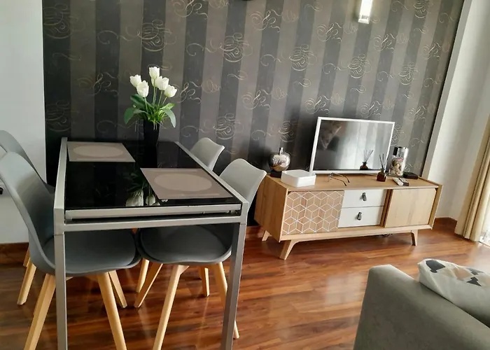 Excellent El Dorado 公寓